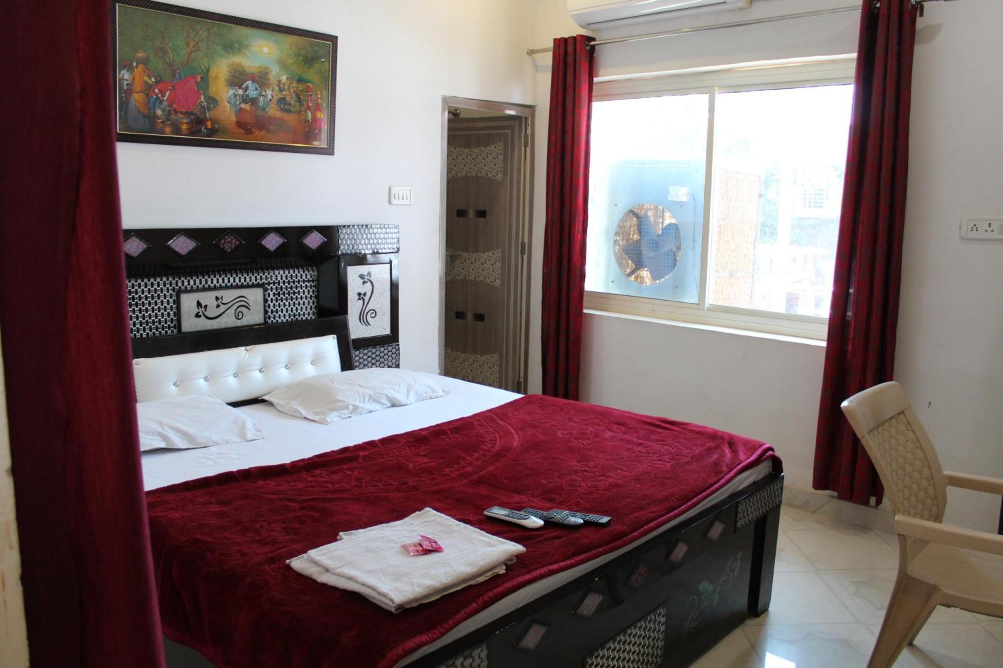 Hotel Sunset Orchha Luaran gambar