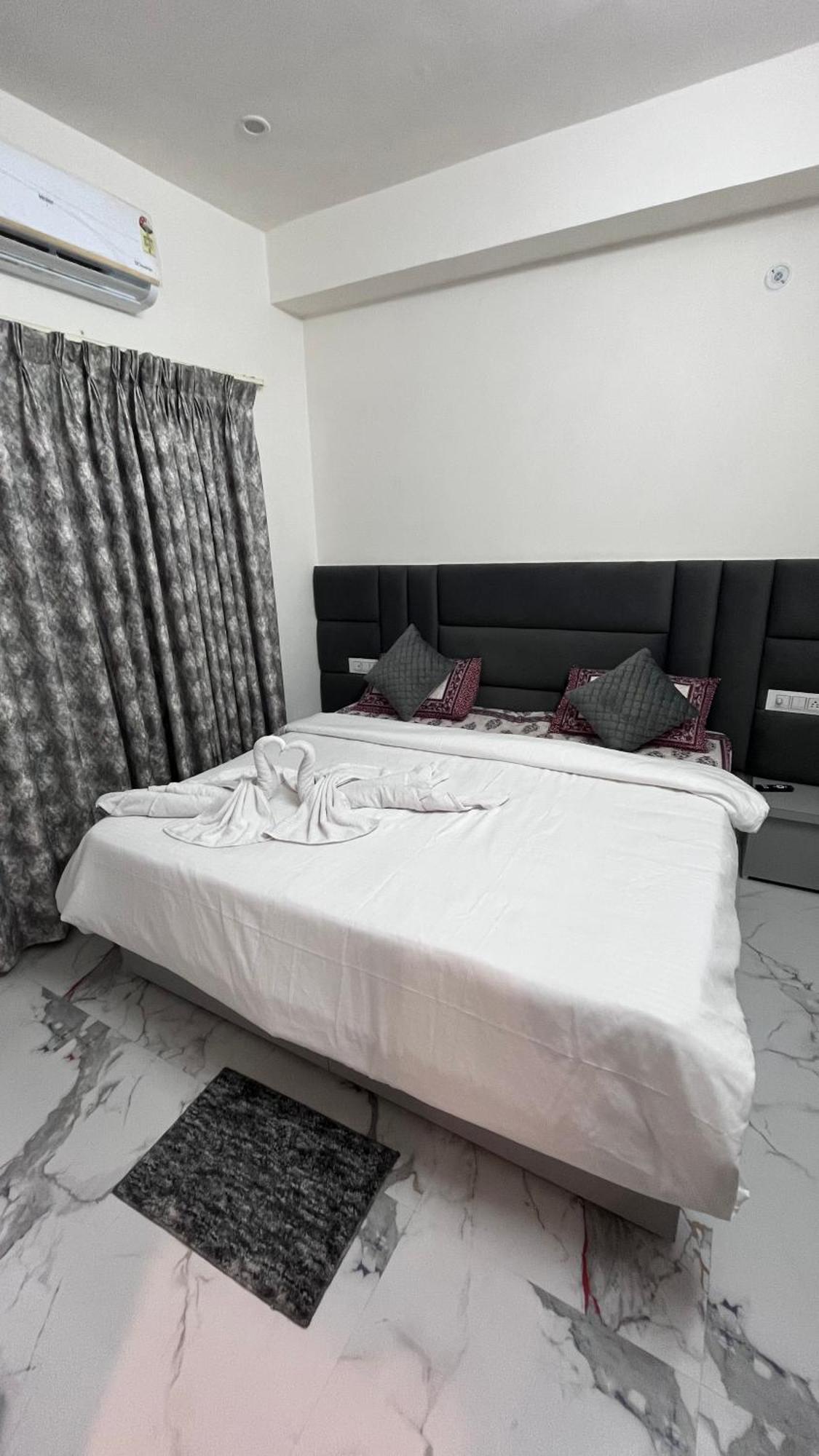 Hotel Sunset Orchha Luaran gambar