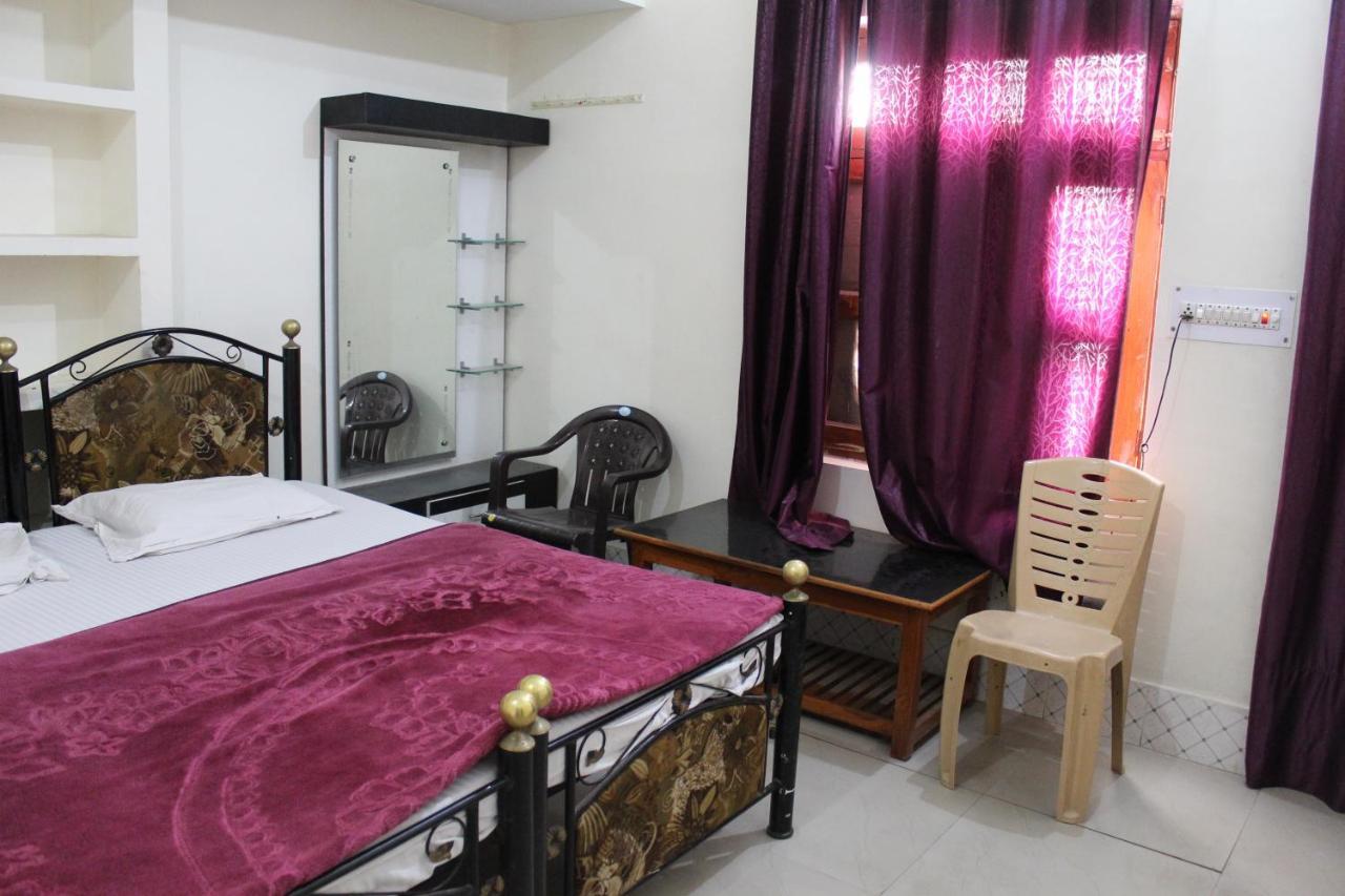 Hotel Sunset Orchha Luaran gambar